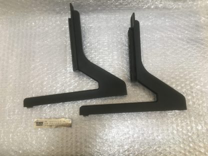 BN63-20026X SAMSUNG QE55Q60BA STAND